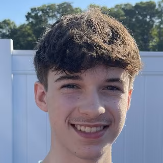 Kaiden Holzen headshot